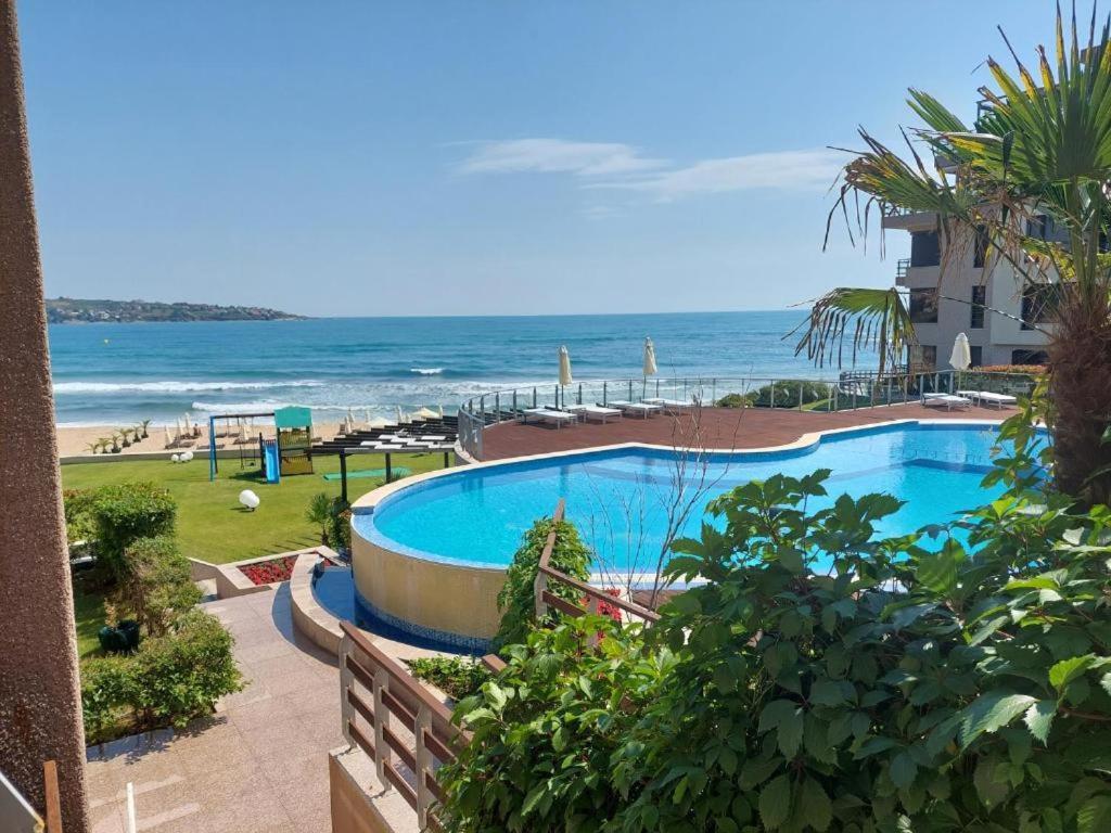 Sand Lillies Sunny Relax Sozopol Exterior photo